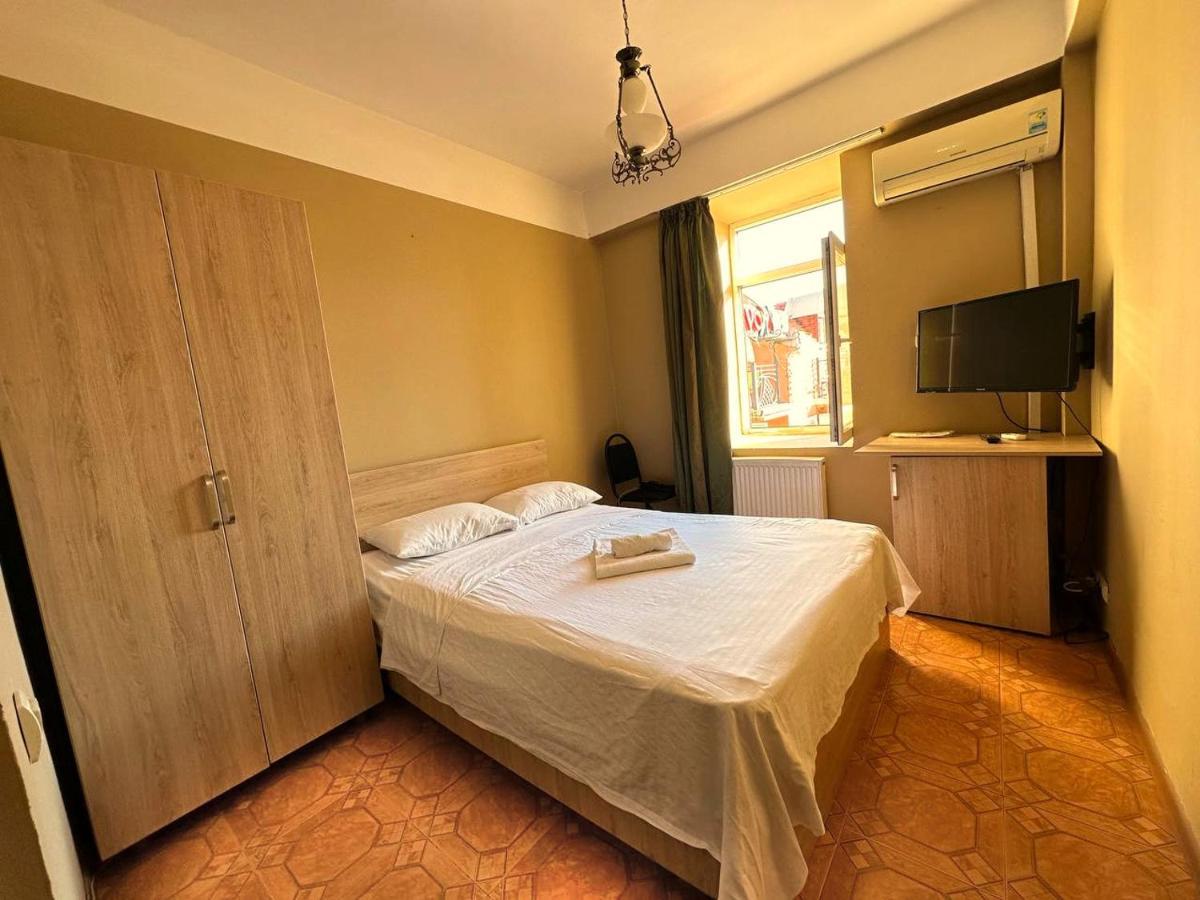 G Bakuri Otel Batum Dış mekan fotoğraf