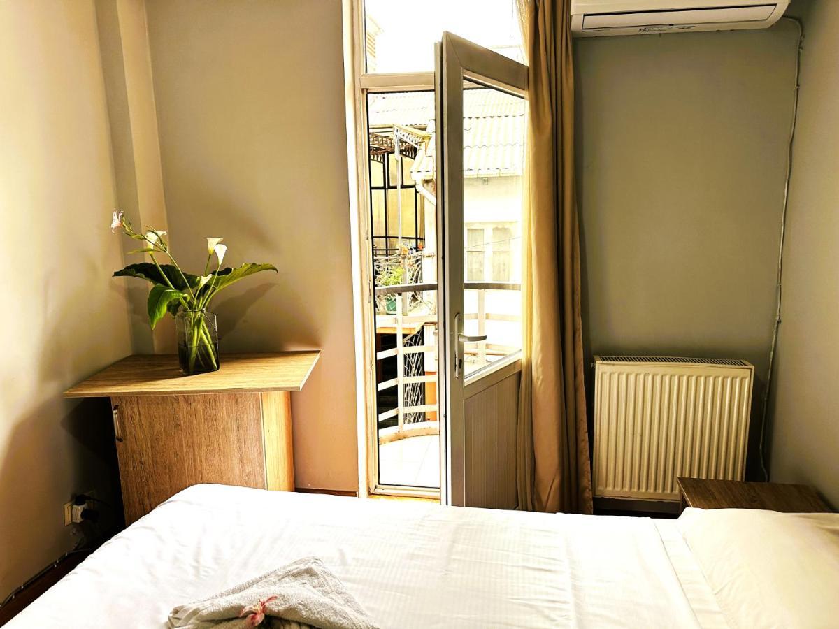 G Bakuri Otel Batum Dış mekan fotoğraf