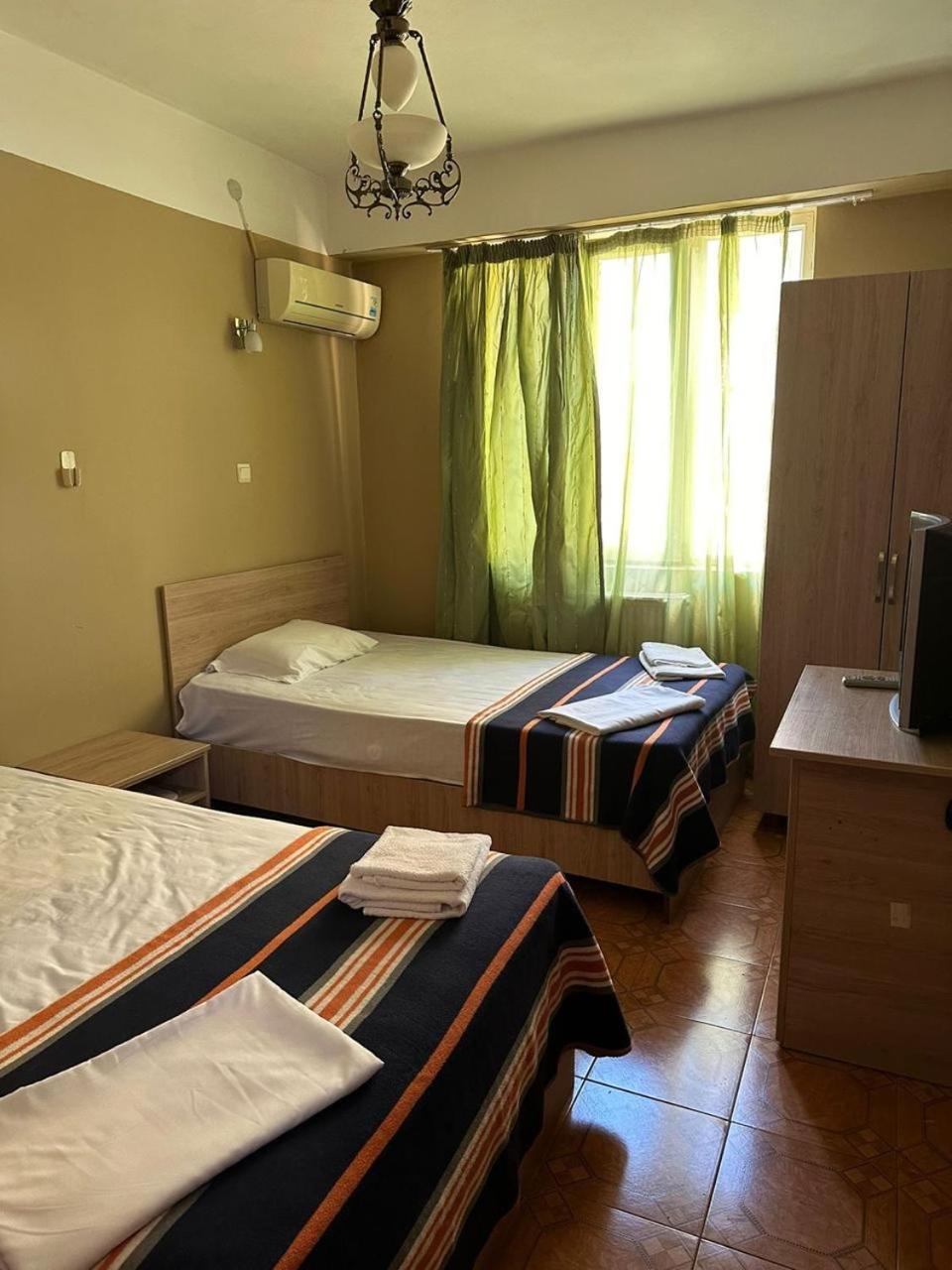 G Bakuri Otel Batum Dış mekan fotoğraf
