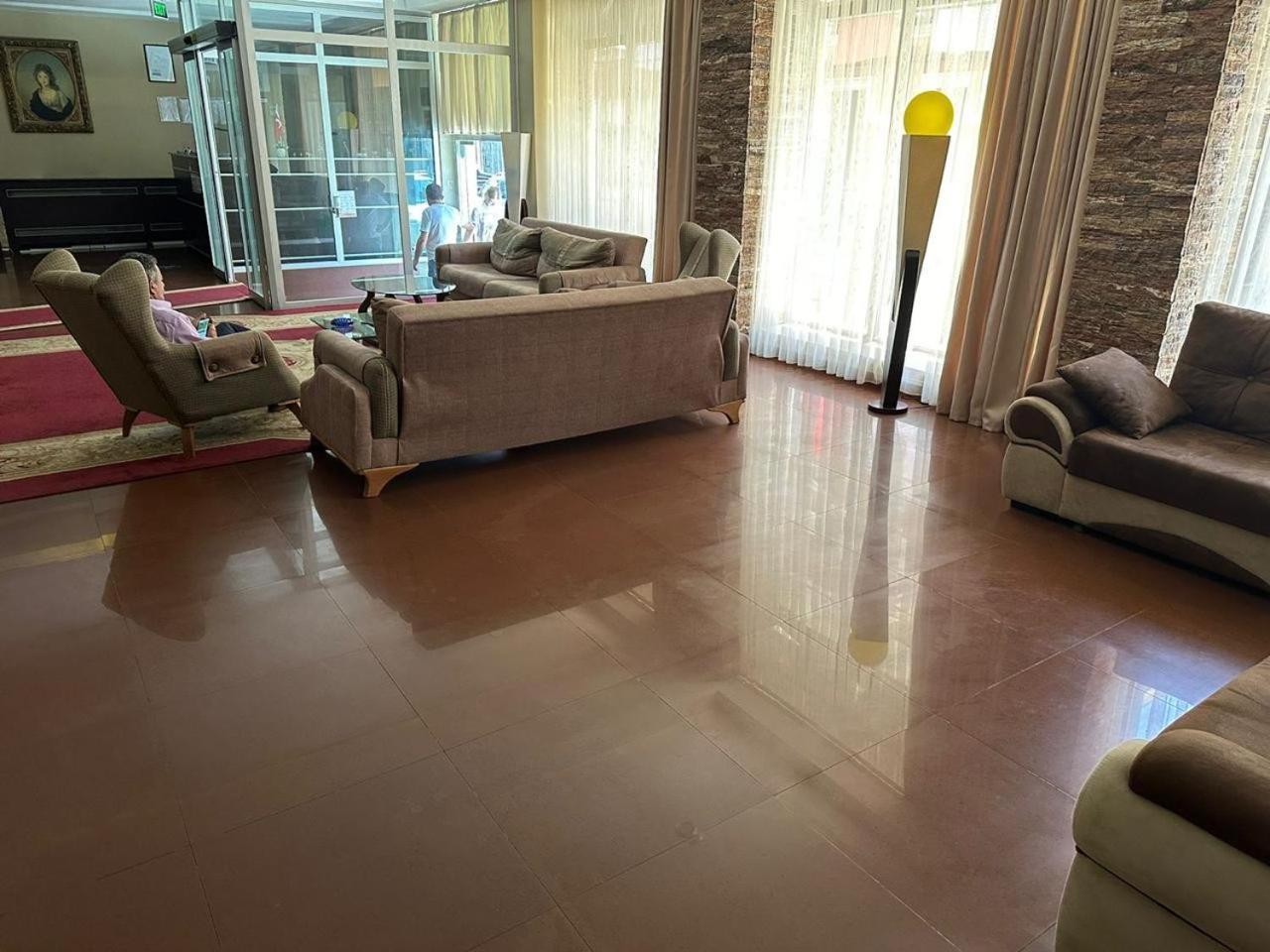 G Bakuri Otel Batum Dış mekan fotoğraf
