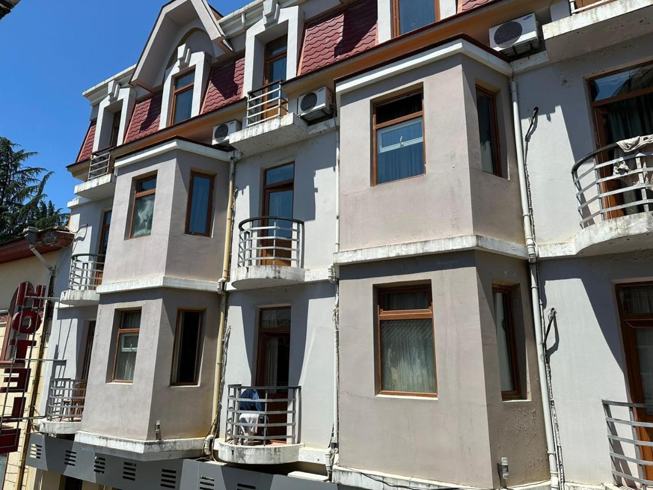 G Bakuri Otel Batum Dış mekan fotoğraf